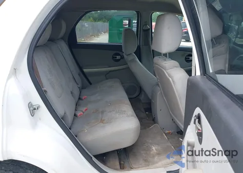 2005 Chevrolet Equinox Ls z USA, uszkodzony, nr VIN 2CNDL13F756069633